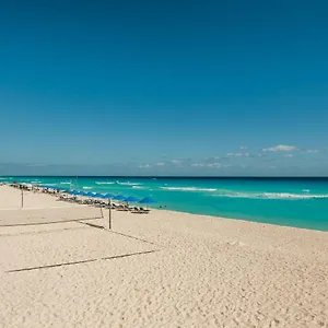 https://new-beachside-loft-cancun-hotelzone.quintano-roohotels.com